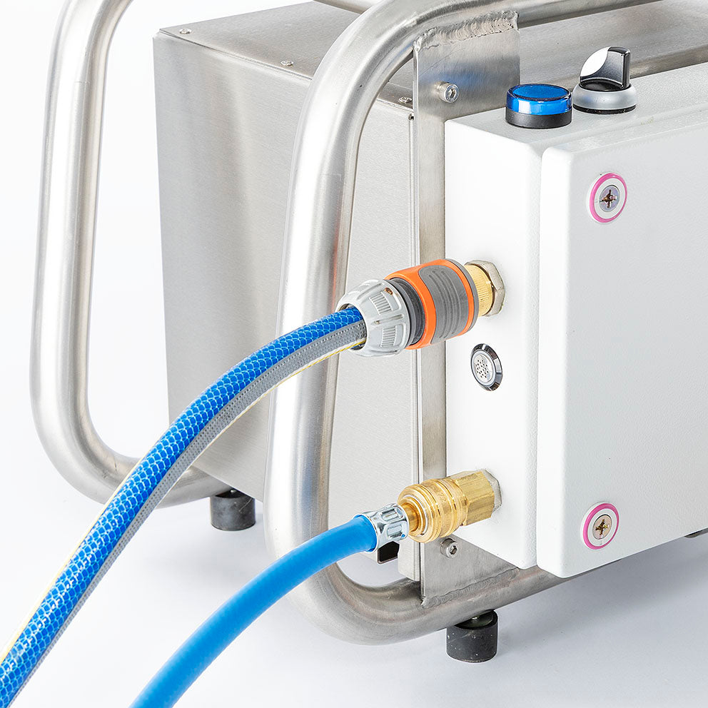 Druckluft und Wasserschlauch