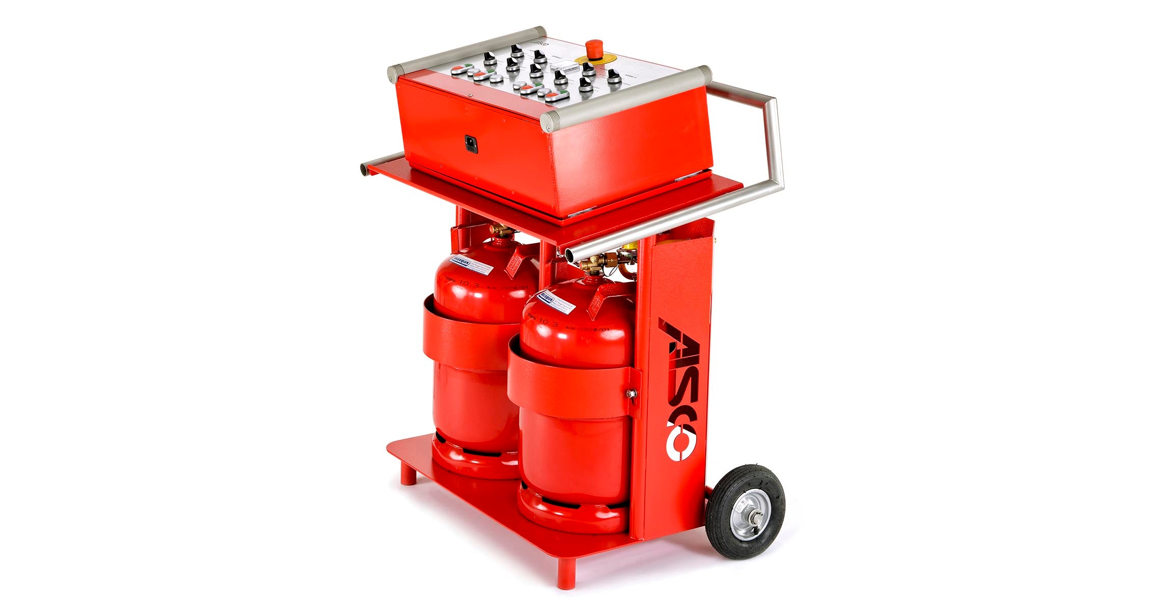 Detailansicht des AISCO Bedienpults F 4 mit sichtbaren Bedienelementen und Kontrollleuchten – präzise 4-Kanal-Steuerung für Firetrainer-Systeme