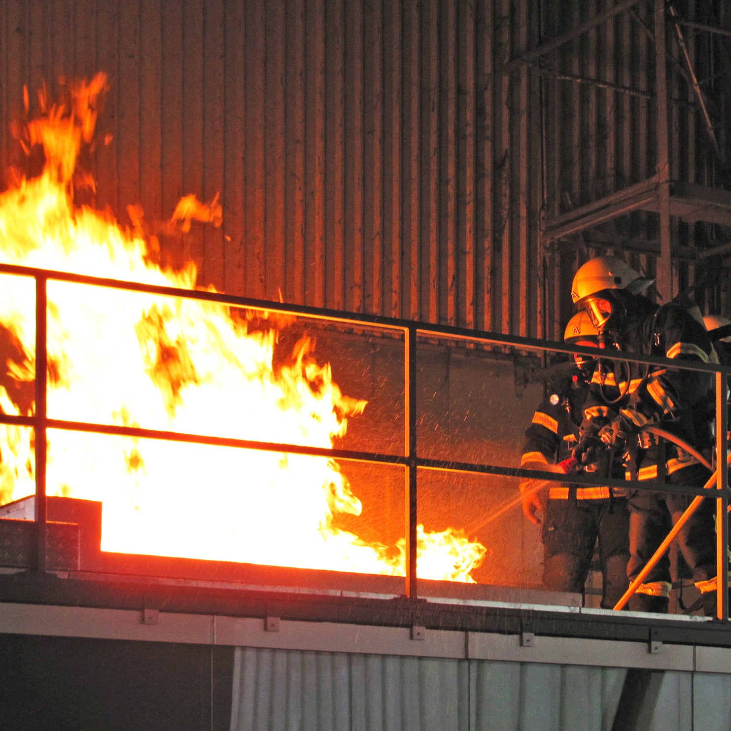 Dachbrand wird simuliert