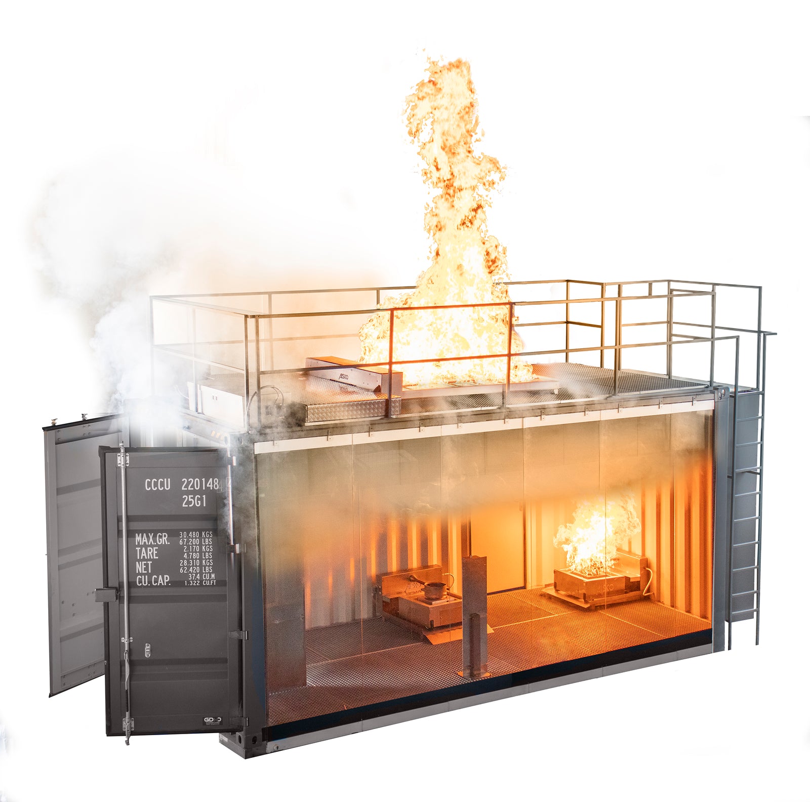The AISCO Firetrainer E1502 XL engulfed in flames on the AISCO Crossfire fire container – realistic simulation of fire incidents for firefighter training