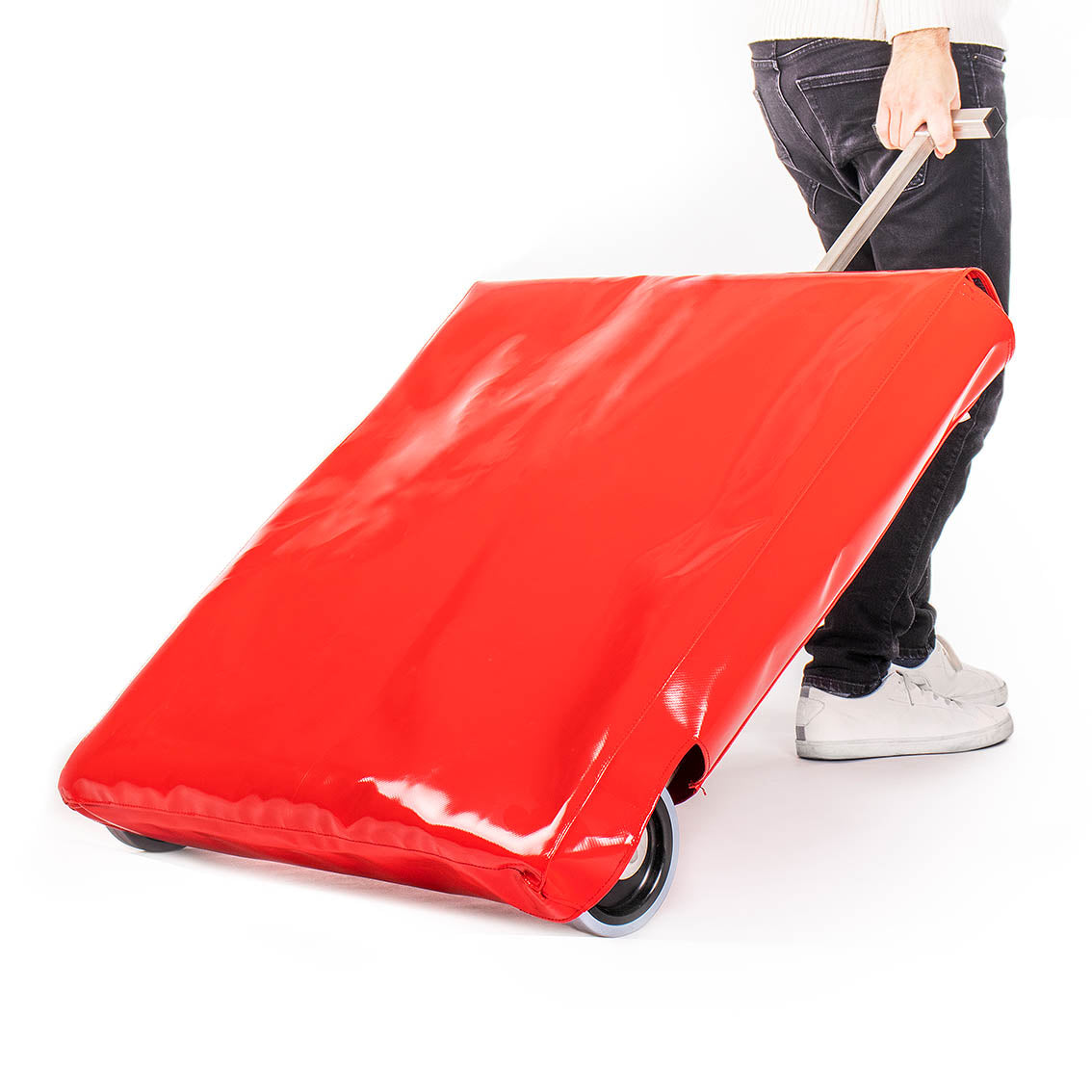 AISCO Firetrainer E 100 con roter Schutzhülle per Brandsimulationen